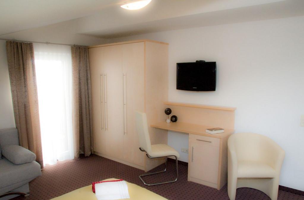 Pension Dorfplatzl Fusch an der Grossglocknerstrasse Ngoại thất bức ảnh