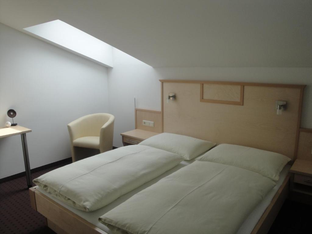 Pension Dorfplatzl Fusch an der Grossglocknerstrasse Phòng bức ảnh